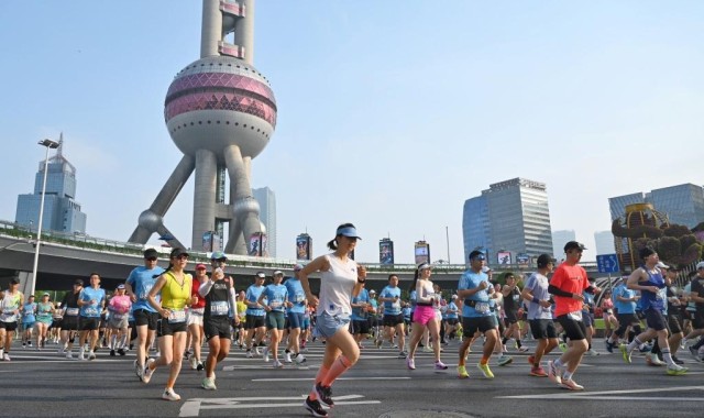 开云体育官网-十年能打磨出一场怎样的大众赛事？上海半马即将鸣枪给出答案