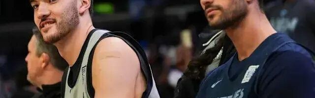 开云体育登录-1支球队4人赛季报销！这恐怖的伤病潮！！